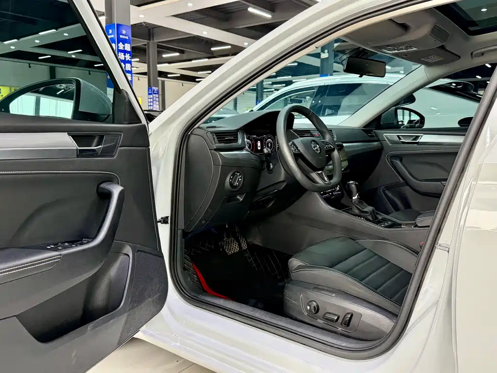 Skoda Superb 2023 TSI280 DSG Premium