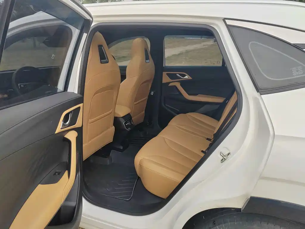 Roewe RX5 New Energy — миниатюра 6