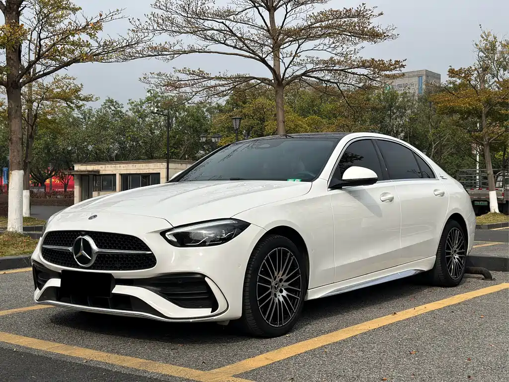 Mercedes-Benz C-Class 2021