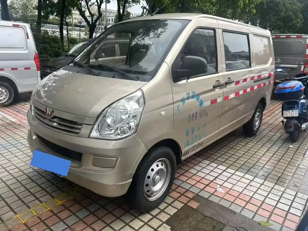 WULING AUTOMOBILE WULING RONGGUANG