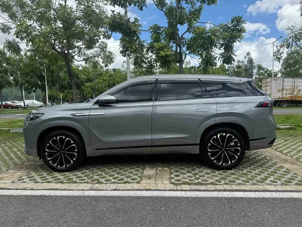 Chery Tiggo 9 9 2024 2.0T AT Comfort Premium
