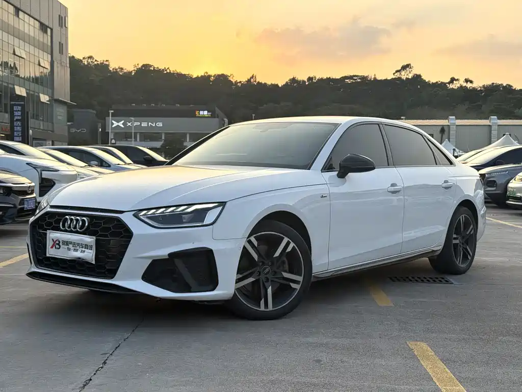 Audi A4L 2023