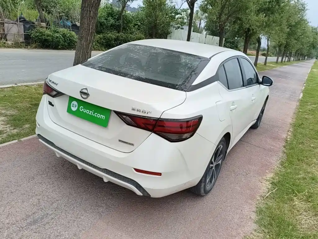 Nissan Sylphy 2020 1.6L XL CVT Enjoy