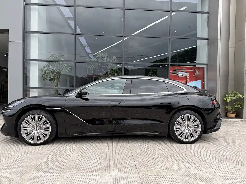 Denza Z9 2024 1100km Ultra