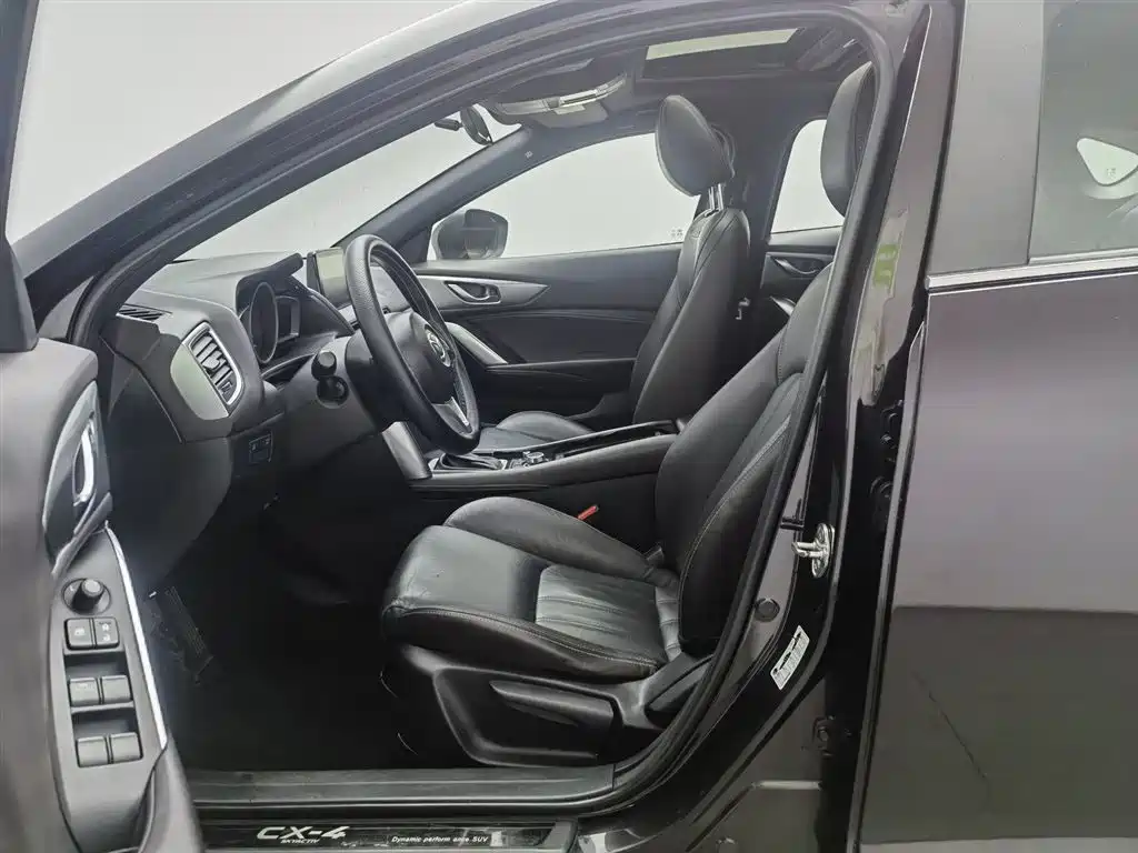 Mazda CX-4 2016 2.0L AT
