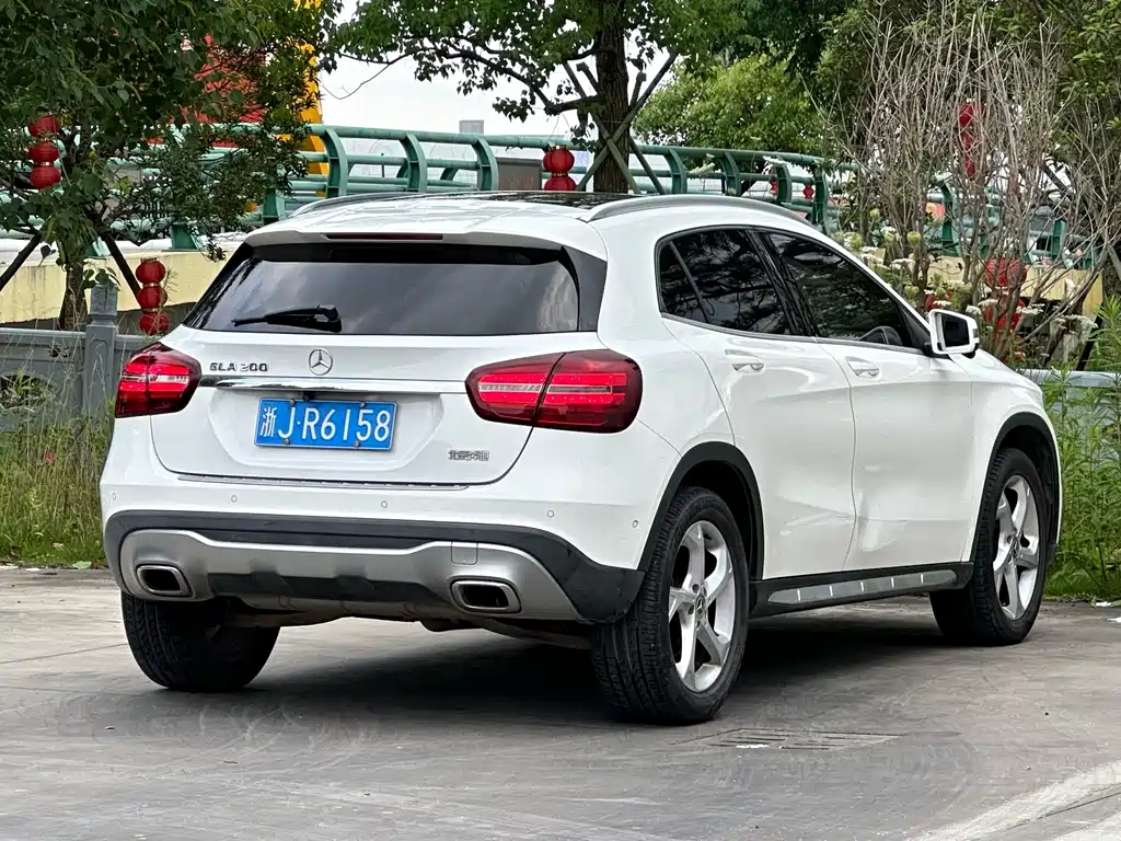 Mercedes-Benz GLA 2018 GLA 200