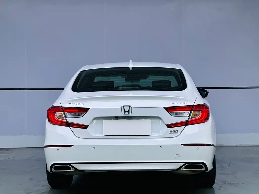 Honda Accord 2018 260TURBO Luxury V