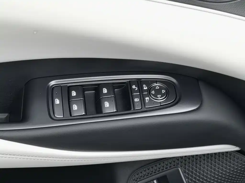 BYD Seal 06 — миниатюра 9