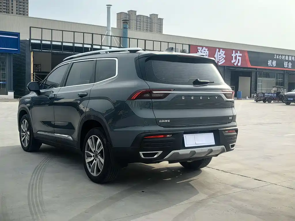 Geely Haoyue 2022 1.8TD DCT Luxury 7 мест
