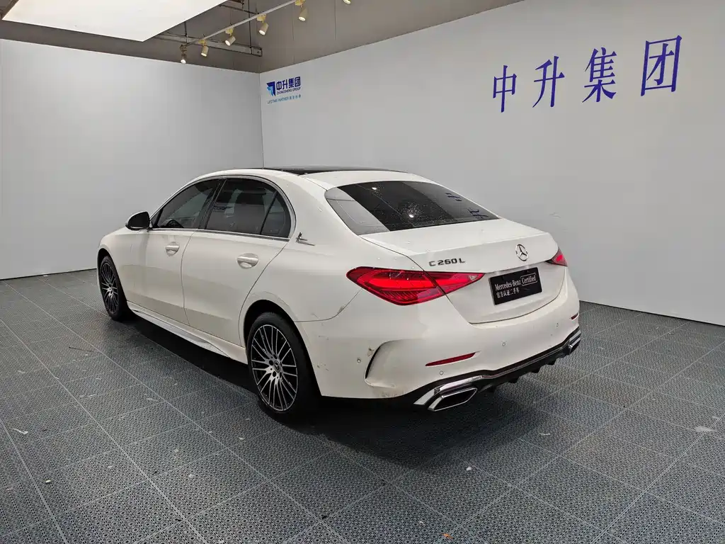 Mercedes-Benz C-Class — миниатюра 4