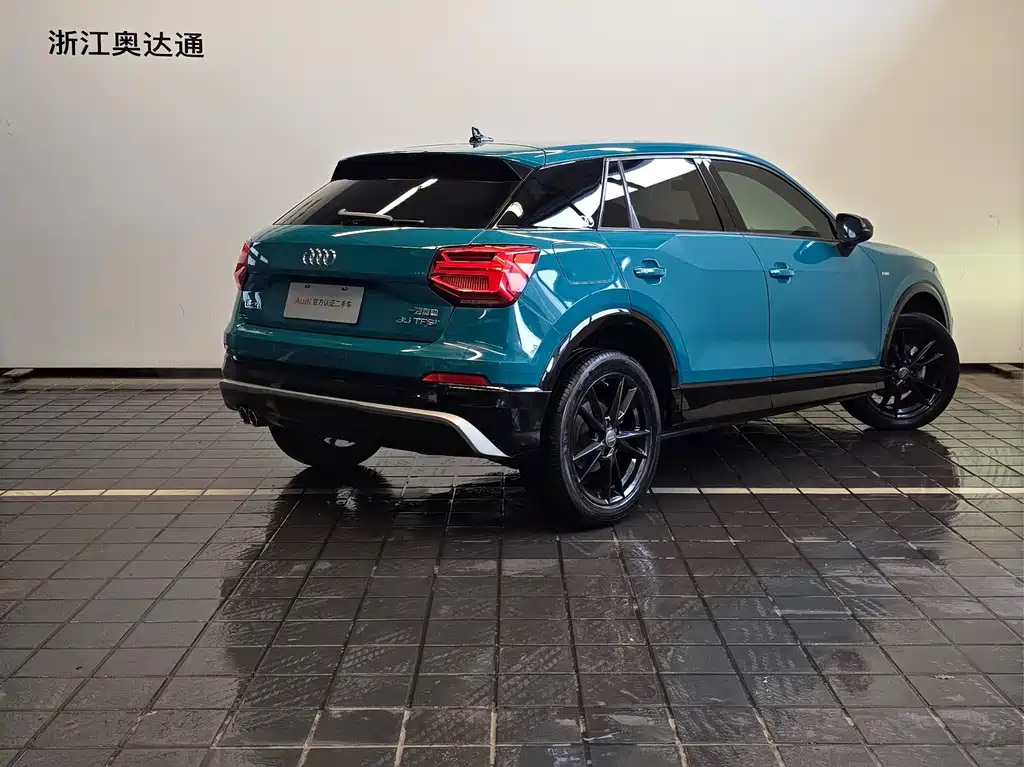 Audi Q2L — миниатюра 3