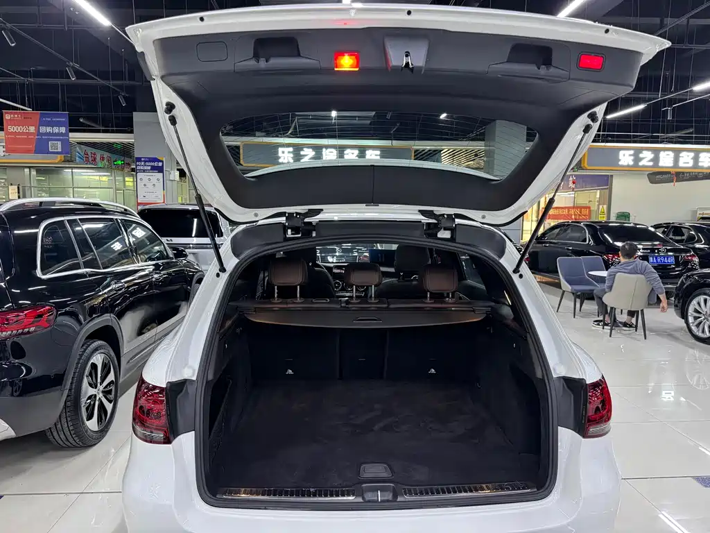 Mercedes-Benz GLC 2020 GLC 260 L 4MATIC