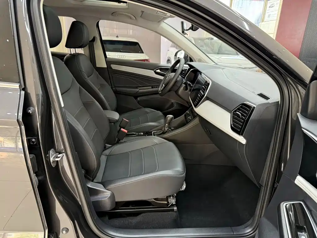 Jetta VS5 - фото 21