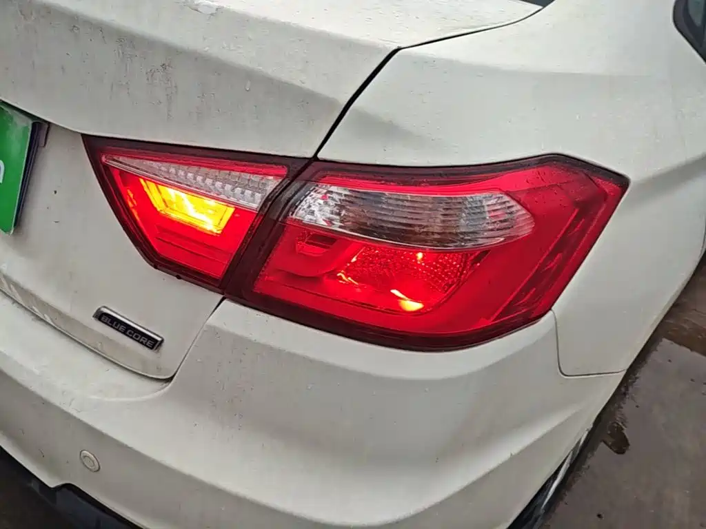 Changan V7 — миниатюра 8