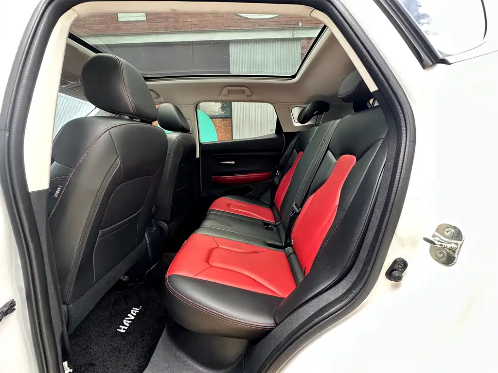 Haval H2s 2018 1.5T DCT Luxury
