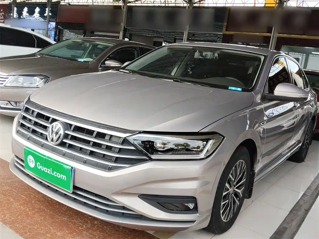 Volkswagen Sagitar 2021