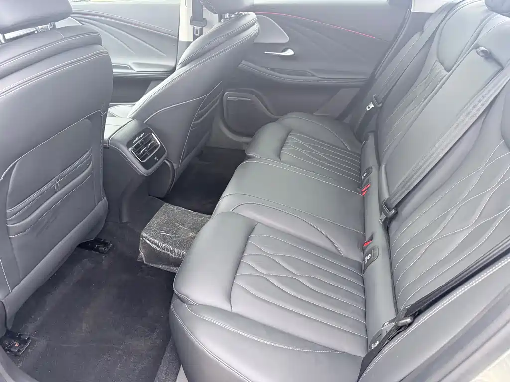 Chery Arrizo 8 — миниатюра 5