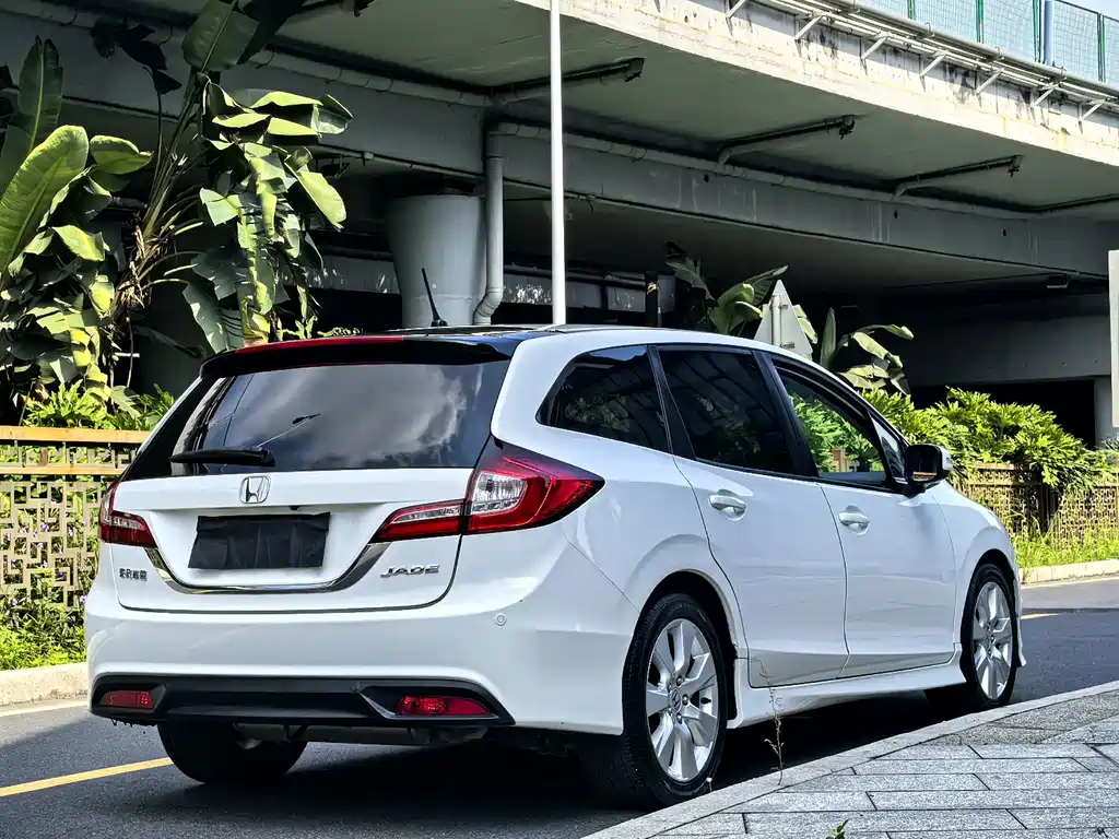 Honda Jade — миниатюра 17