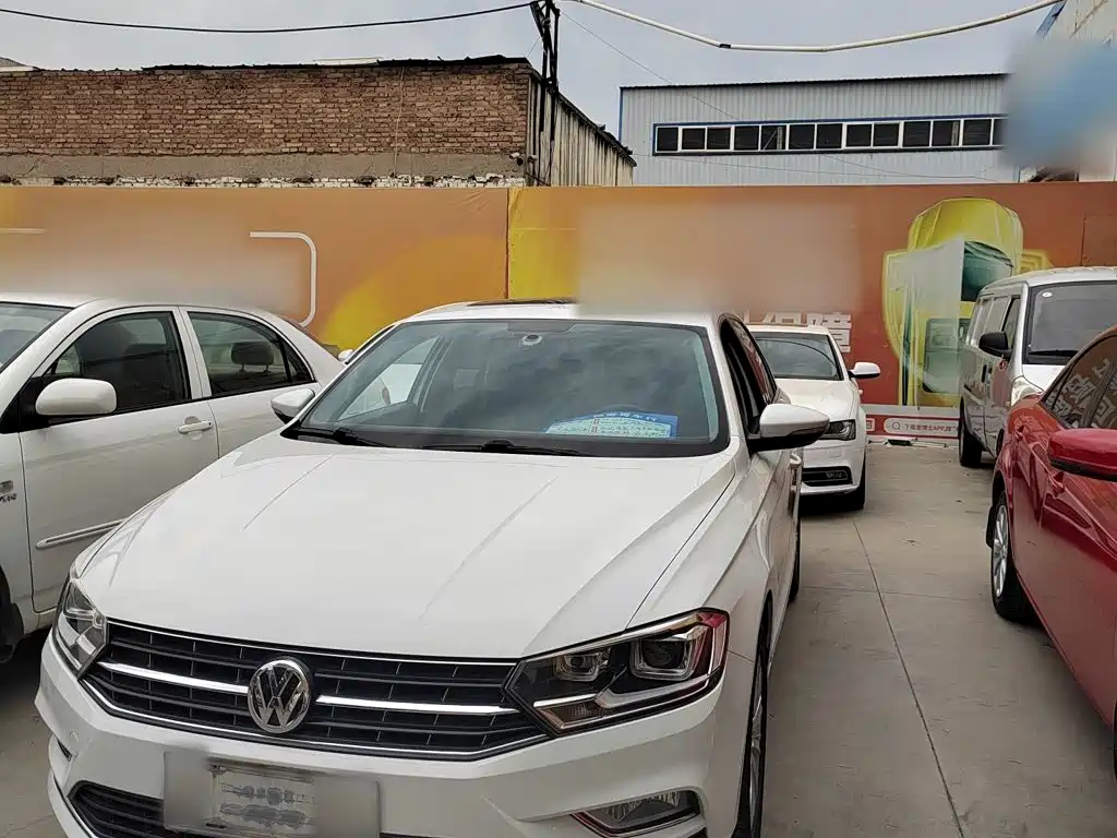 Volkswagen Bora 2018 1.5L Auto Comfort Type