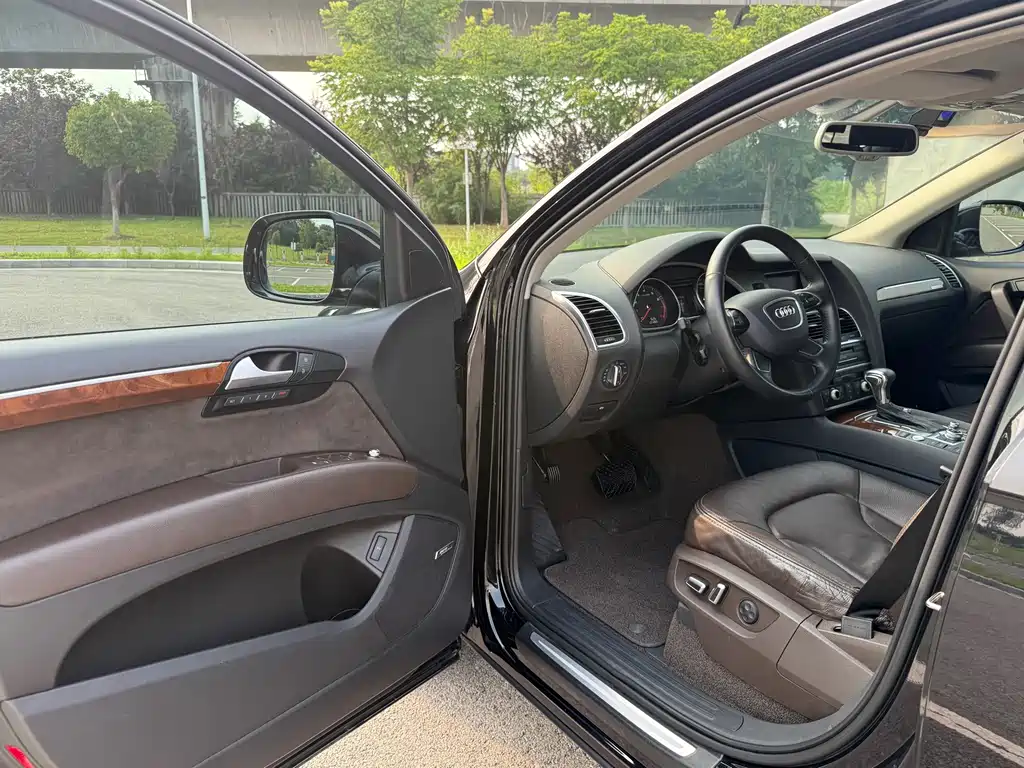 Audi Q7 2015 40 TFSI
