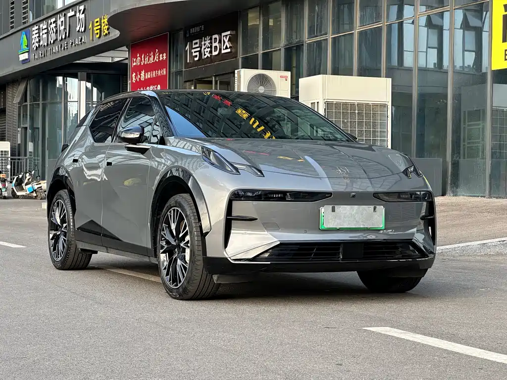 Zeekr X 2024 мест
