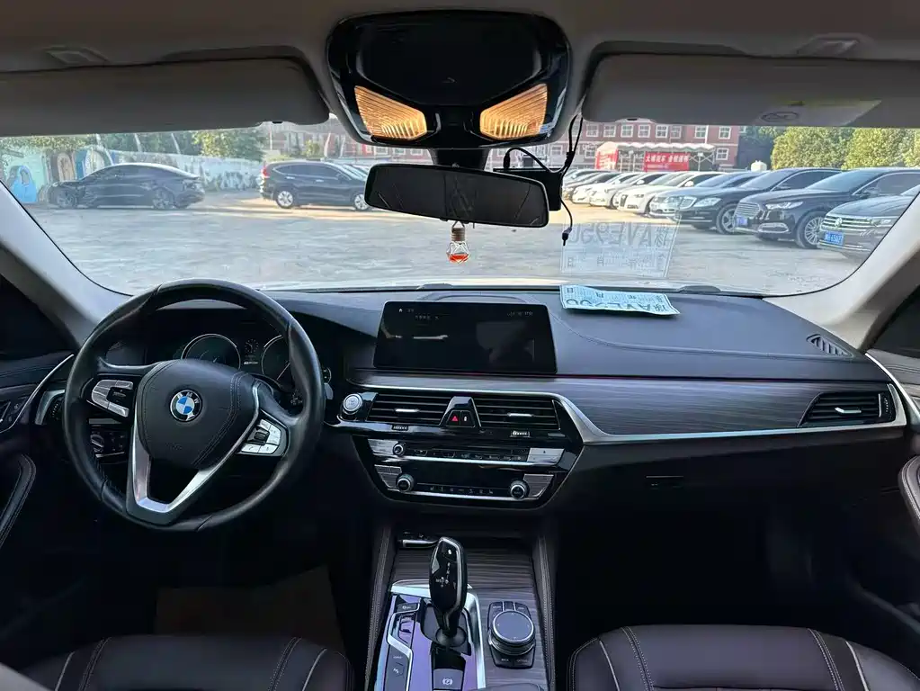 BMW 5 Series 5 2018 530Le Luxury