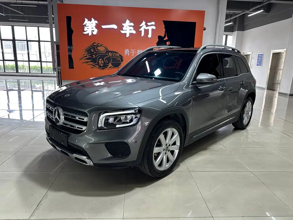 Mercedes-Benz GLB 2021