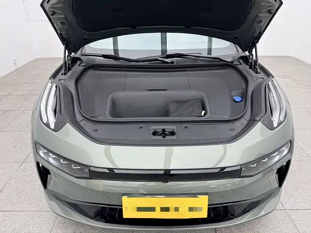 ZEEKR EXTREME KRYPTON 001