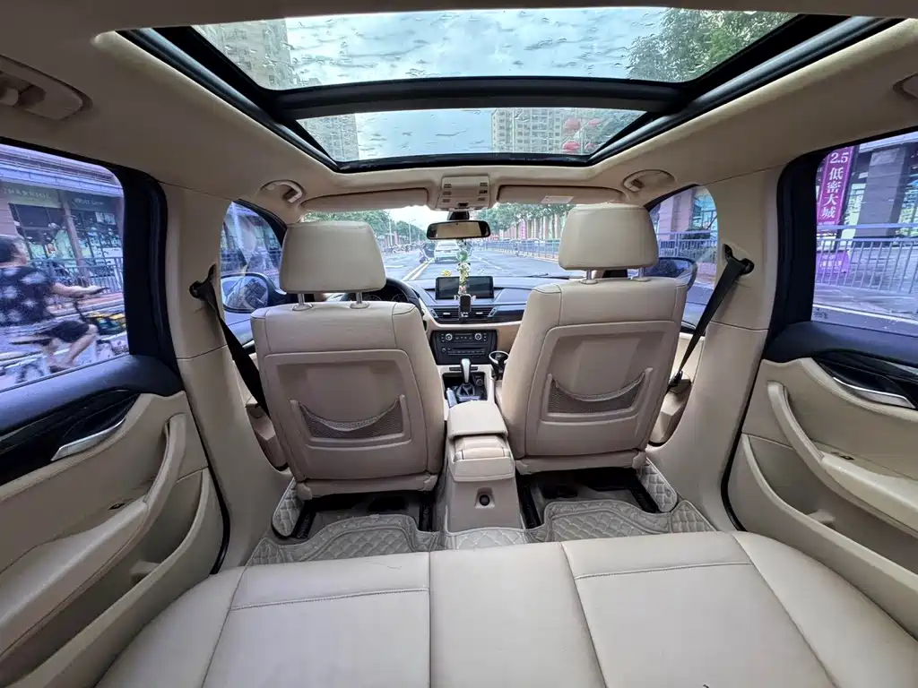 BMW X1 (Import) sDrive18i Luxury Type, фото 20
