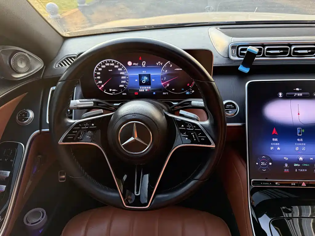 Mercedes-Benz S-Class — миниатюра 10