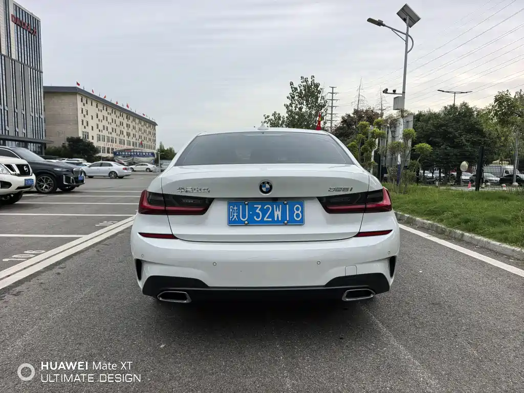 BMW 3 Series — миниатюра 11
