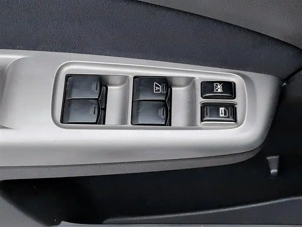 Subaru Forester 2010 2.5XS Luxury