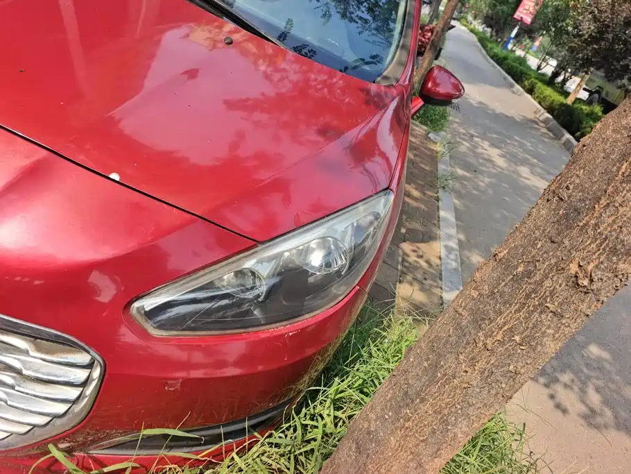 Peugeot 308 — миниатюра 5