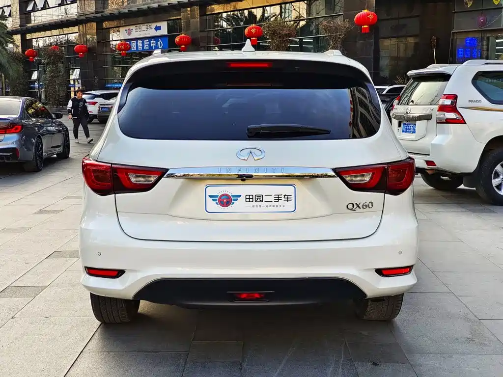 Infiniti QX60 (Import) — миниатюра 5