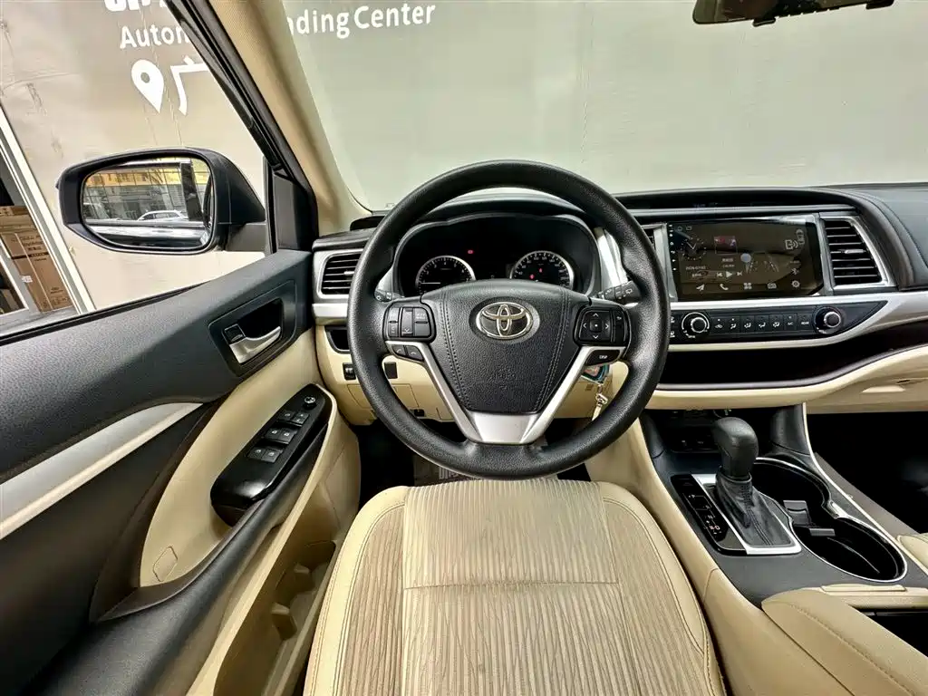 Toyota Highlander — фотографии объявления, Фото 13