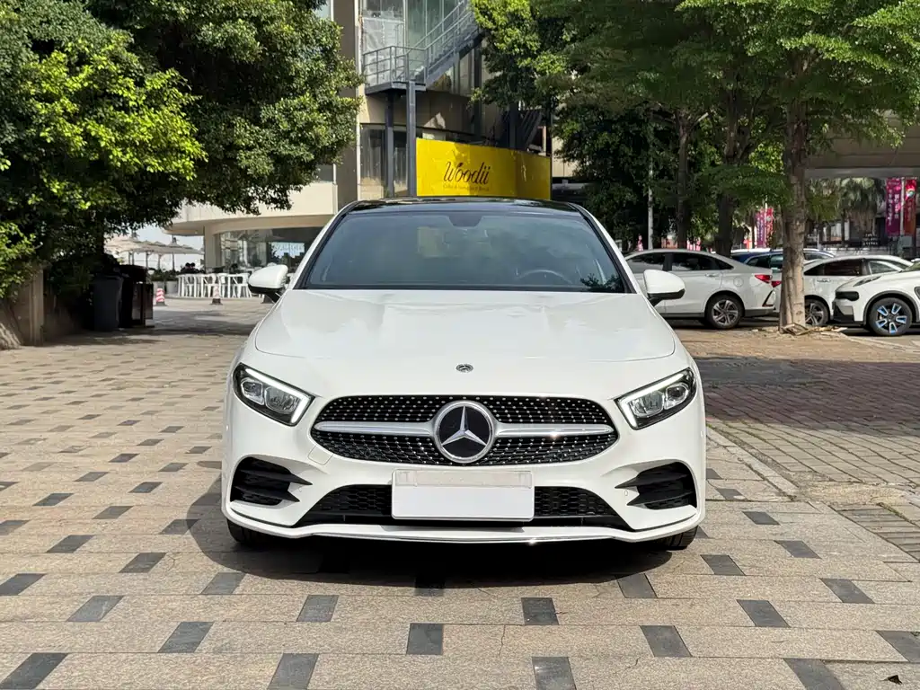 MERCEDES-BENZ A CLASS