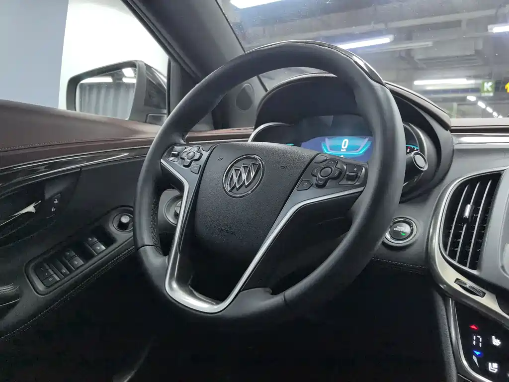 Buick LaCrosse 2013 2.0T SIDI Smart Flagship