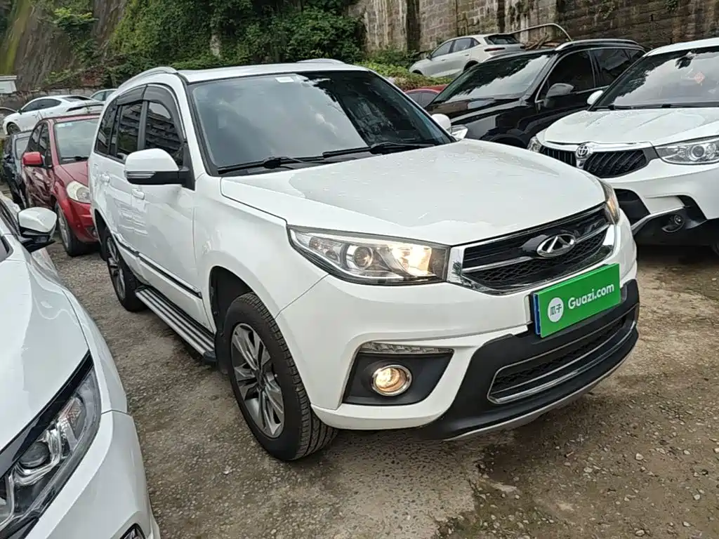 Chery Tiggo 3 3 2015 1.6L CVT Sport