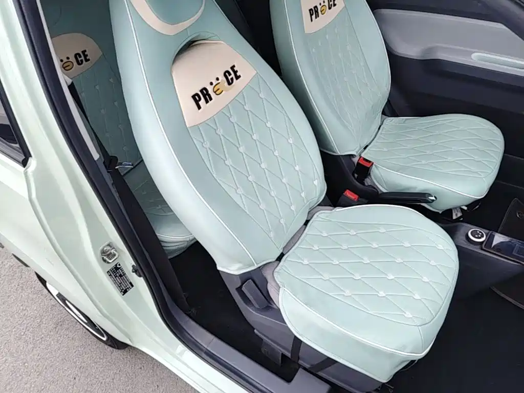 Wuling MINIEV — миниатюра 25