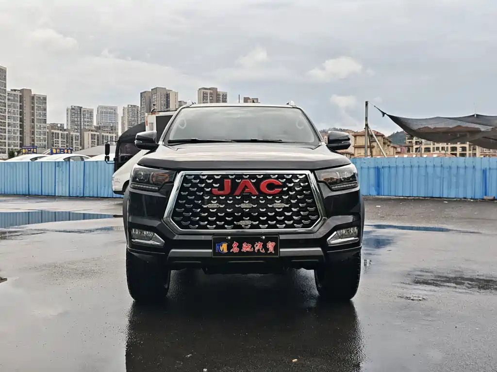 JAC JAC T8