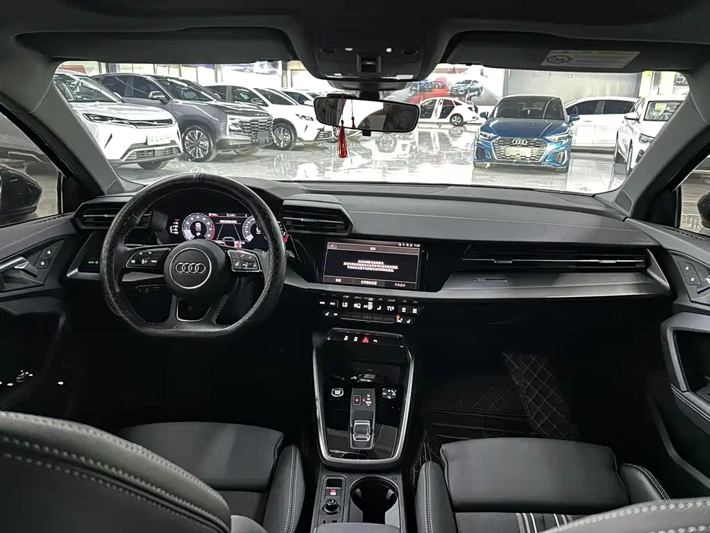 Audi A3 2023 Sportback 35 TFSI Fashion Sport
