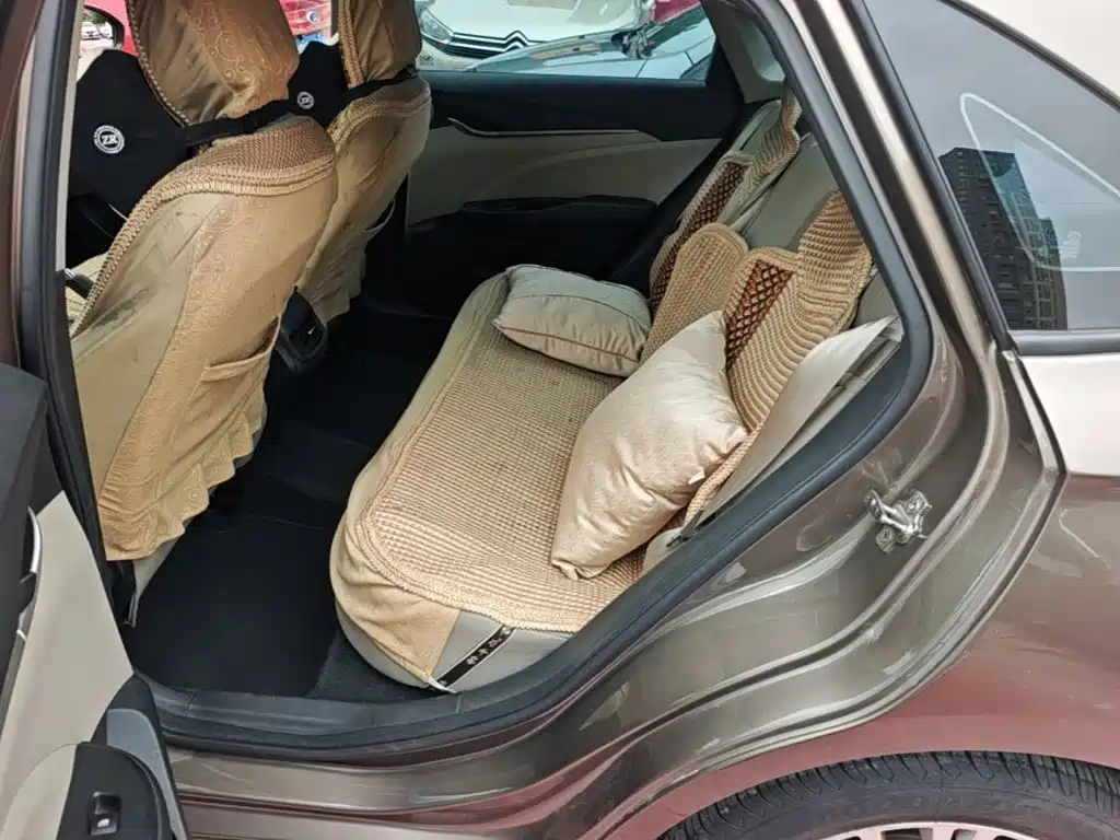 Buick Excelle — миниатюра 17