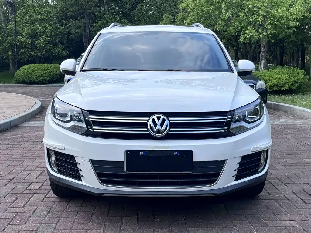 Volkswagen Tiguan — миниатюра 2