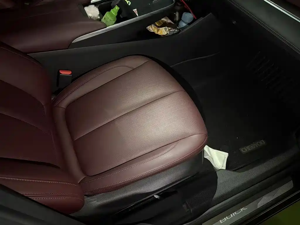 Buick LaCrosse 2026 28T Platinum