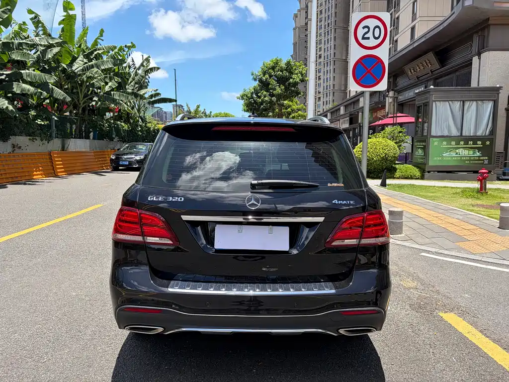Mercedes-Benz GLE 2016 GLE 320 4MATIC Luxury