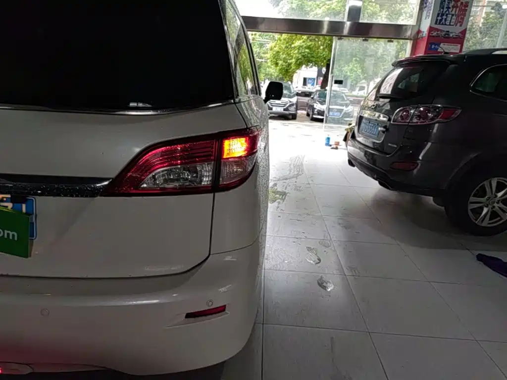 Nissan Quest 2015 3.5L SL
