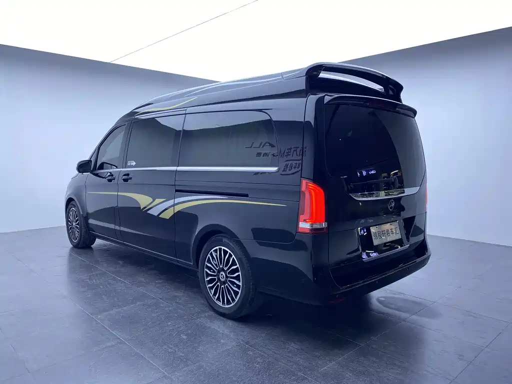 Mercedes-Benz V-Class V 2018 V 260 L Luxury Long Wheelbase VI
