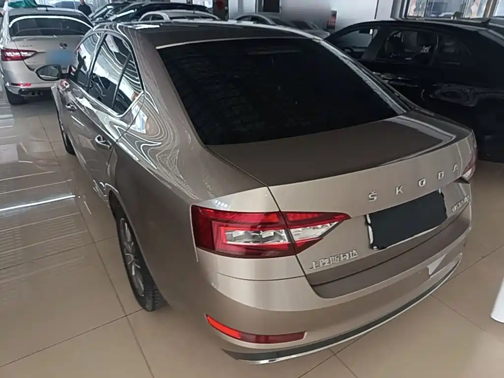 Skoda Octavia — миниатюра 5
