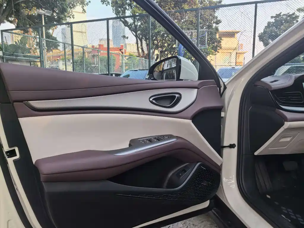 BYD Seal 07 DM-i — миниатюра 5