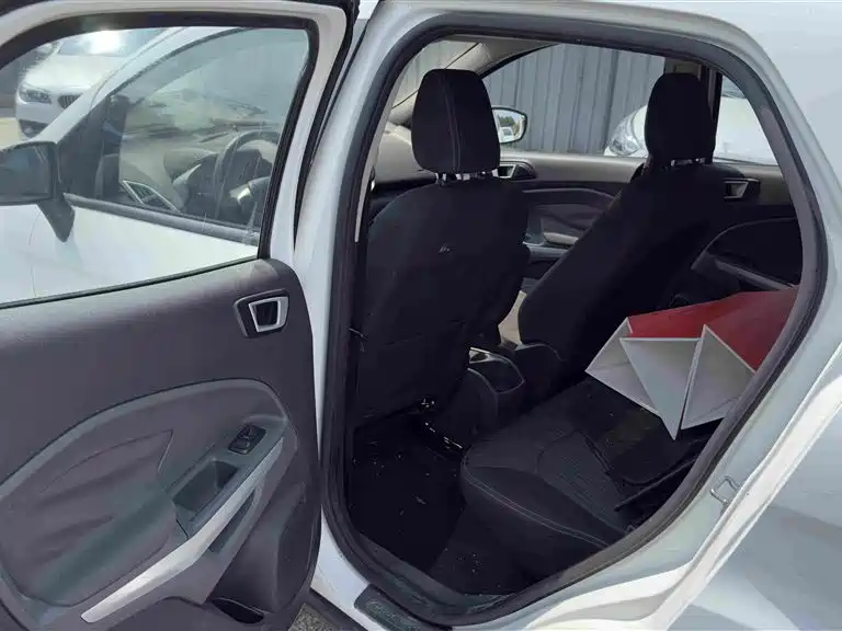 Ford EcoSport 2013 1.5L MT Luxury